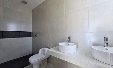 Casa en venta en Lomas del Dorado