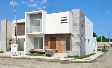 Casa en venta en Lomas del Dorado
