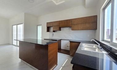 Casa en venta en Lomas del Dorado