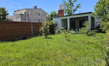 2 Departamentos con Terreno Libre - Colon