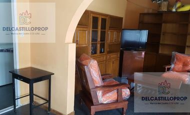 Oportunidad para 2 Familias – 2 Casas en Block con Jardín y Pileta