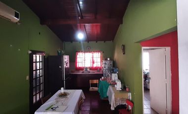 VENTA - Casa, 2 dormitorios - Jose Marmol