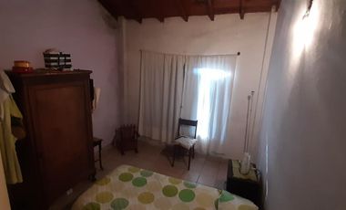 VENTA - Casa, 2 dormitorios - Jose Marmol
