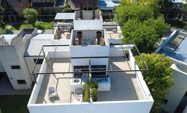 Departamento tipo duplex en venta en City Bell