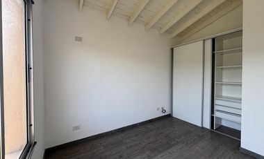 PH tipo Dúplex en venta en complejo en Del Viso