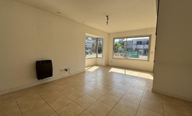 PH tipo Dúplex en venta en complejo en Del Viso