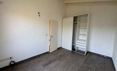PH tipo Dúplex en venta en complejo en Del Viso