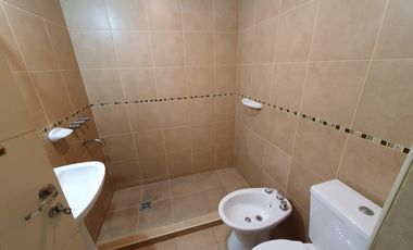 Se alquila departamento con balcon Bº San Vicente