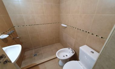 Se alquila departamento con balcon Bº San Vicente