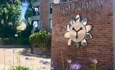 Departamento en Alquiler en Pasionaria San Isidro 2 amb en  Alquiler, Jardín, Cochera doble