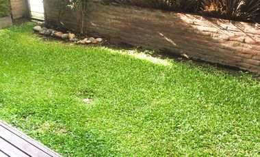 Departamento en Alquiler en Pasionaria San Isidro 2 amb en  Alquiler, Jardín, Cochera doble