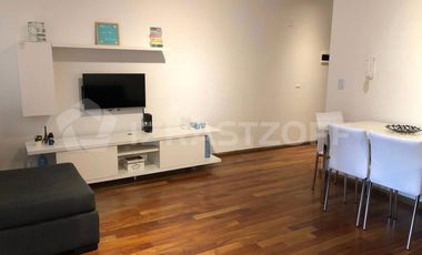 Alquiler anual/semestral Depto 2 amb amoblado - centro Martinez