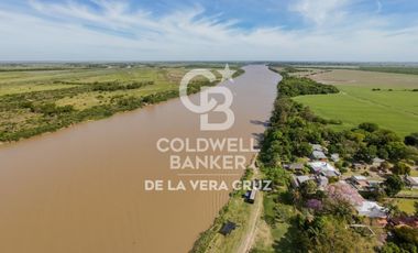 Quinta sobre gran terreno arbolado