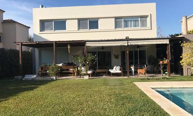 Casa - Los Sauces