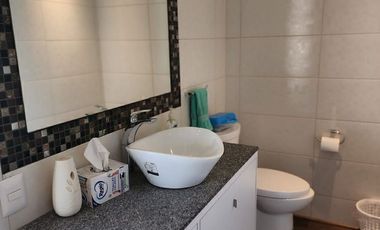 VENTA OFICINA AMUEBLADA  EN PASAJE INTERLOMAS  (R)