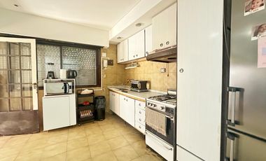 VENTA 2 CASA PARA DOS FAMILIAS PATIO GARAGE PIÑEYRO