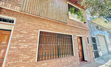 VENTA 2 CASA PARA DOS FAMILIAS PATIO GARAGE PIÑEYRO