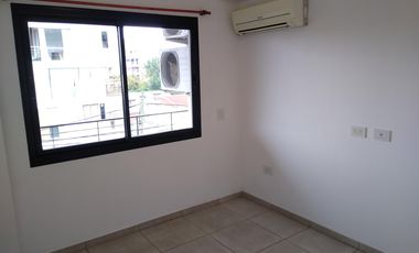 Departamento en Esc.-Centro