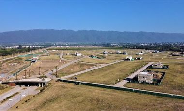 Terreno central en Country Viento Sur
