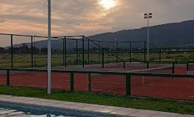 Terreno central en Country Viento Sur