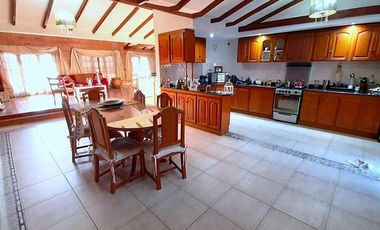 Departamento de 5 ambientes   Galpón con oficina y baño - Moron Norte