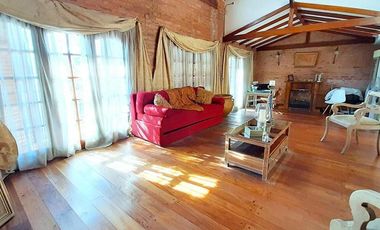 Departamento de 5 ambientes   Galpón con oficina y baño - Moron Norte