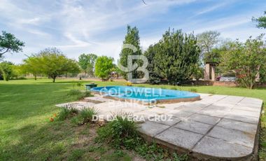 Gran terreno arbolado