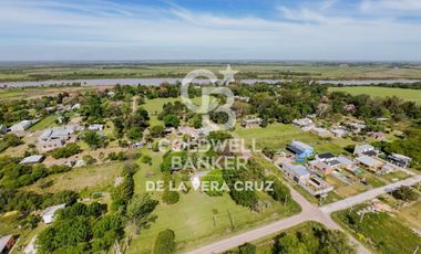 Gran terreno arbolado