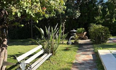 Venta Casa con parque y piscina en el Cortijo, Los Polvorines, Malvinas Argentinas