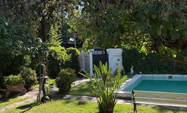 Venta Casa con parque y piscina en el Cortijo, Los Polvorines, Malvinas Argentinas