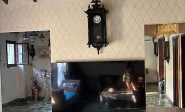 Venta Casa con parque y piscina en el Cortijo, Los Polvorines, Malvinas Argentinas