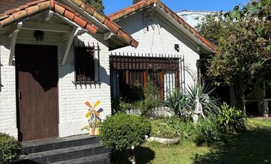 Venta Casa con parque y piscina en el Cortijo, Los Polvorines, Malvinas Argentinas