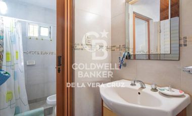 Quinta sobre gran terreno arbolado