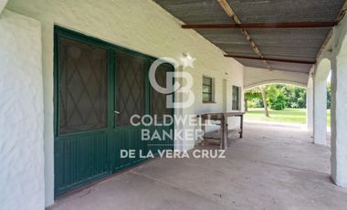 Quinta sobre gran terreno arbolado