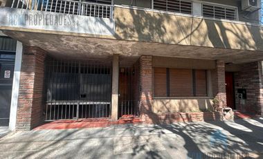 Venta Casa en PH 6 ambientes Banfield
