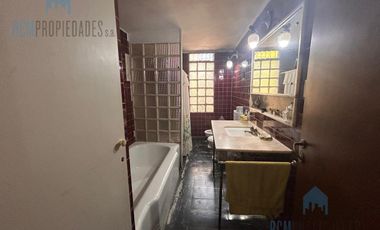 Venta Casa en PH 6 ambientes Banfield