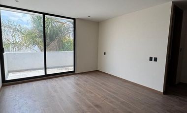ESTRENA RESIDENCIA EN RENTA  CON RECAMARA PB EN LA ISLA, LOMAS DE ANGELOPOLIS I