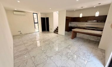 Casa en renta en Veracruz Fracc. Lomas de la Rioja