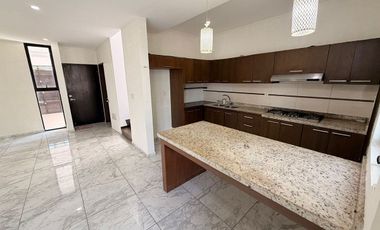 Casa en renta en Veracruz Fracc. Lomas de la Rioja