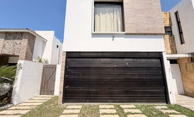 Casa en renta en Veracruz Fracc. Lomas de la Rioja