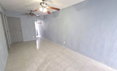 Casa en renta en Veracruz de un nivel Fracc. Laguana Real.