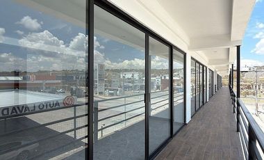 RENTO LOCALES EN PLAZA COMERCIAL CAMINO AL BATAN
