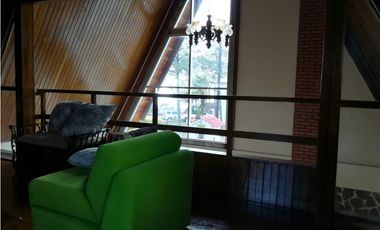 CERRO AZUL / FORTIN / 1292M / 2 NIVELES / 3 HABITACIONES / AZOTEA