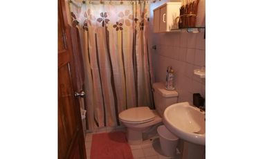 CERRO AZUL / FORTIN / 1292M / 2 NIVELES / 3 HABITACIONES / AZOTEA