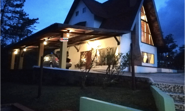 SE VENDE CASA EN CERRO AZUL EL FORTIN DE 2 NIVELES CON  3 HABITACIONES
