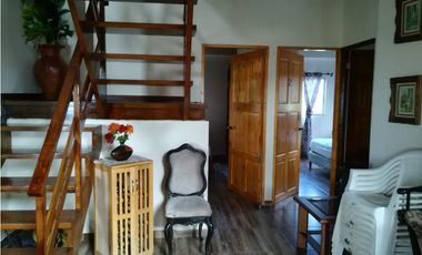 SE VENDE CASA EN CERRO AZUL EL FORTIN DE 2 NIVELES CON  3 HABITACIONES