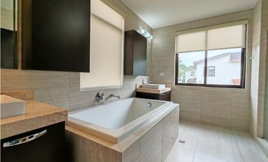 Casa en Alquiler Panamá Pacífico | PH Nativa | Línea Blanca CT