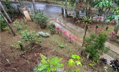 SE VENDE CASA EN ALTOS DE CERRO AZUL URB EL CASTILLO CON TERRAZA