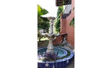 VENTA DE CASA CON PISCINA 470MTS EN LOS ANGELES, BETHANIA