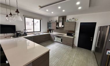 CASA EN ALQUILER NATIVA PANAMA PACFICO